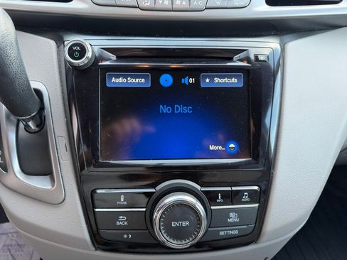 Used 2016 Honda Odyssey EX image 19