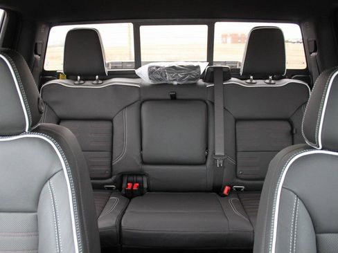 New 2026 GMC Sierra 2500 AT4X image 17