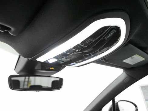 New 2026 Porsche Macan S AWD/4WD image 32