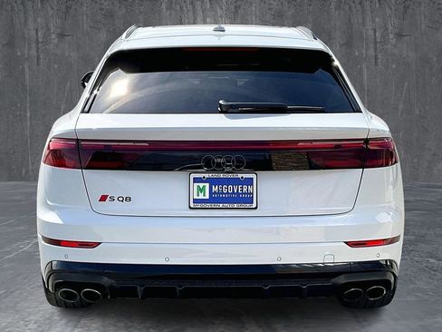 Used 2024 Audi SQ8 Premium Plus AWD/4WD image 5