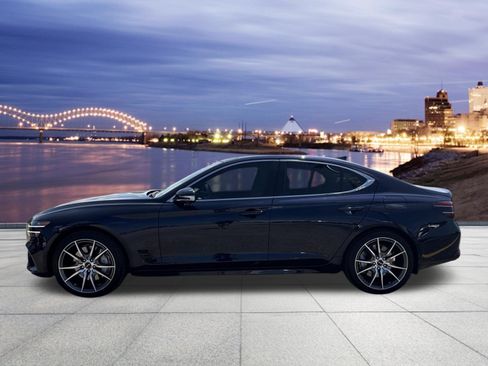 Used 2026 Genesis G70 2.5T Prestige RWD image 2