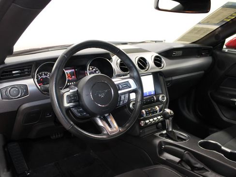 Used 2020 Ford Mustang Coupe w/ Equipment Group 101A RWD image 20