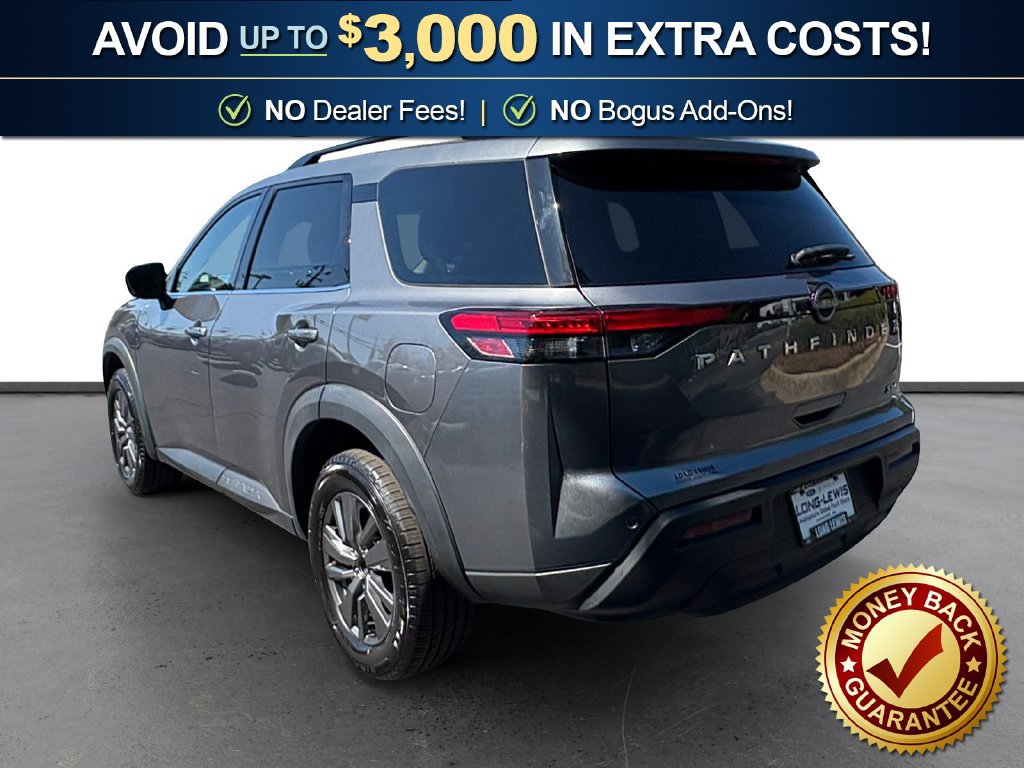Used 2022 Nissan Pathfinder SV FWD image 4