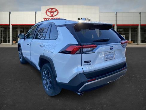 Used 2024 Toyota RAV4 Limited image 6