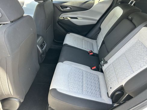 Used 2024 Chevrolet Equinox LS w/ LS Convenience Package FWD image 15