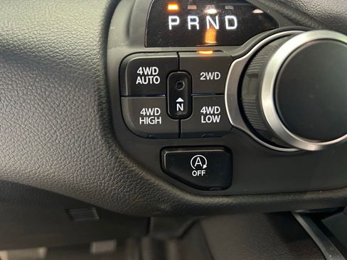 Used 2025 RAM 1500 Big Horn AWD/4WD image 49