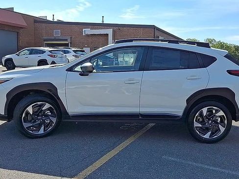 New 2025 Subaru Crosstrek 2.5i Limited w/ Crosstrek Mirror Package image 5