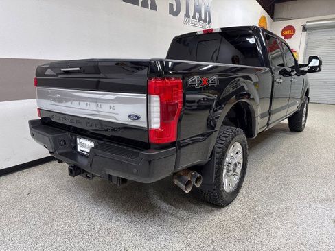 Used 2019 Ford F250 Platinum w/ Platinum Ultimate Package image 47