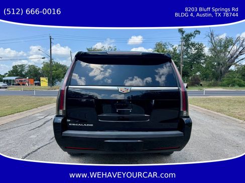 Used 2020 Cadillac Escalade ESV Luxury AWD/4WD image 4