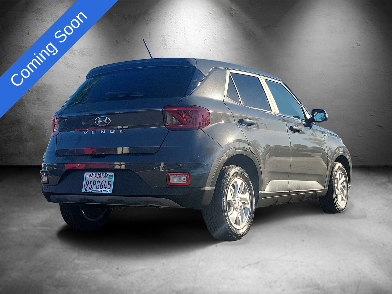 Certified 2025 Hyundai Venue SE FWD image 3