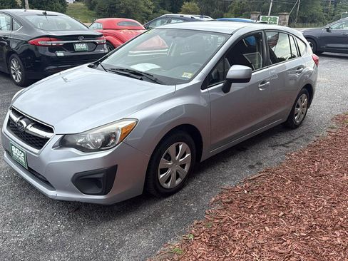 Used 2014 Subaru Impreza 2.0i Premium w/ All-Weather Package w/CVT AWD/4WD image 3
