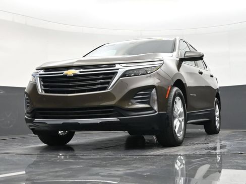 Used 2024 Chevrolet Equinox LT FWD image 28