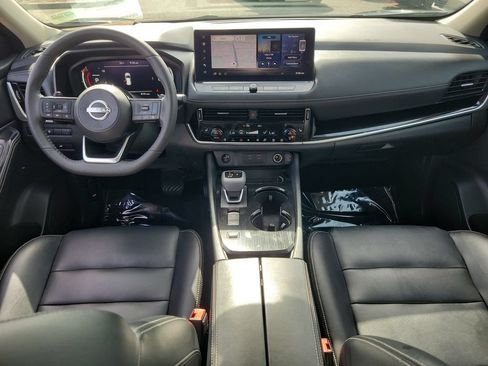 Certified 2024 Nissan Rogue SL w/ SL Premium Package FWD image 12