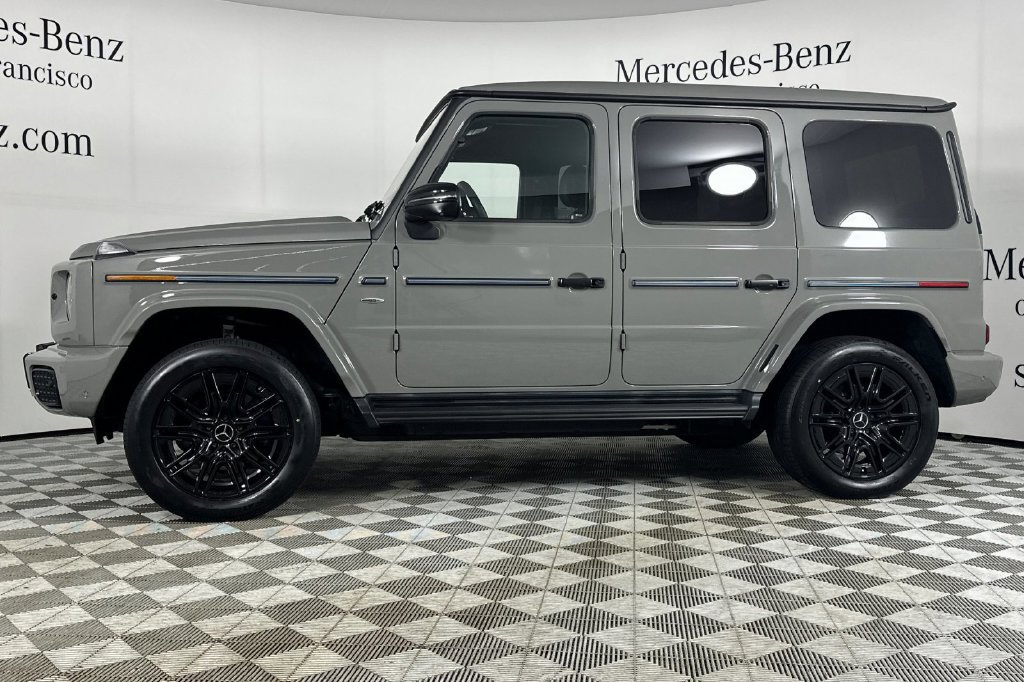 Used 2025 Mercedes-Benz G 580 w/ EQ Technology image 8