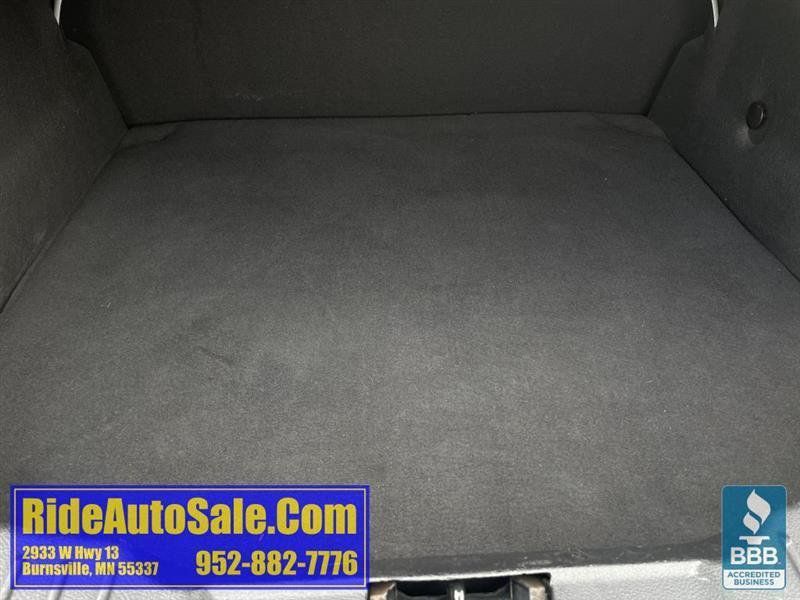 Used 2013 Ford Focus SE w/ SE Winter Pkg FWD image 29