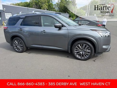 Certified 2023 Nissan Pathfinder SL w/ SL Premium Package AWD/4WD image 9