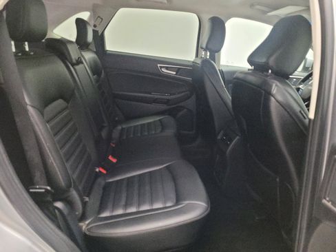 Used 2020 Ford Edge SEL w/ Convenience Package FWD image 19
