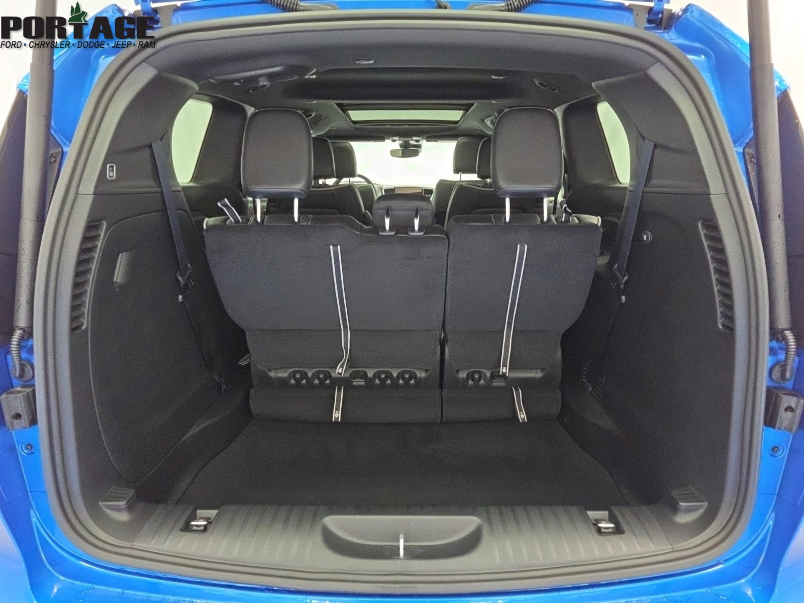 New 2027 Chrysler Pacifica Limited AWD/4WD image 35
