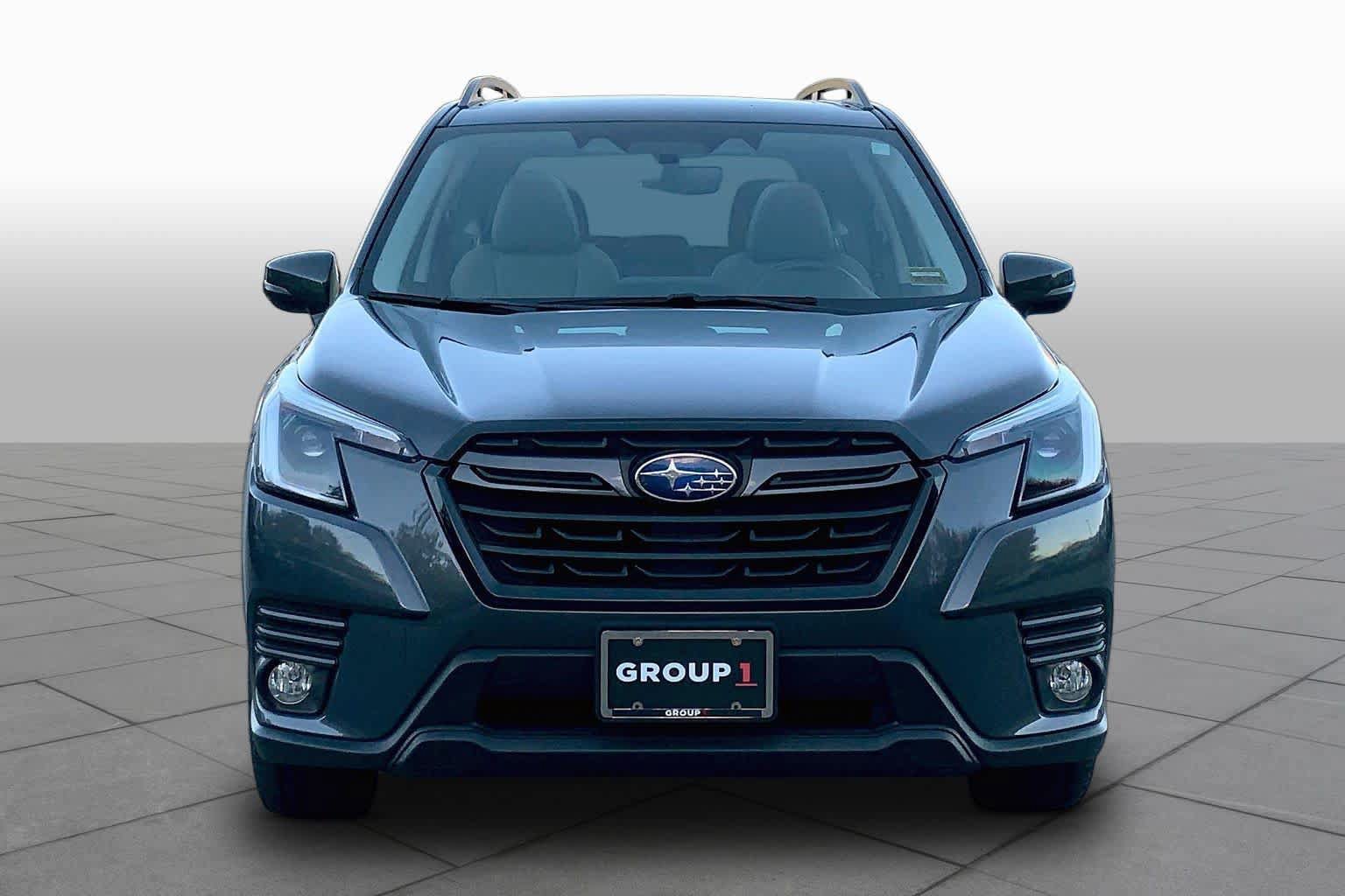 Used 2023 Subaru Forester Limited AWD/4WD image 4