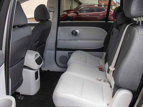 New 2026 Hyundai Ioniq 9 SE image 21