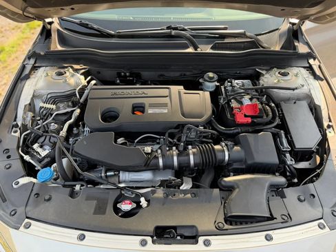 Used 2018 Honda Accord EX-L image 21