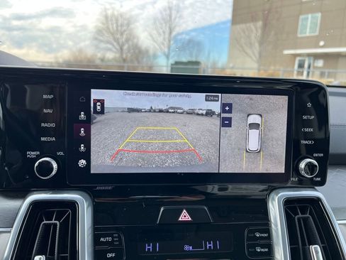 Used 2024 Kia Sorento SX Prestige image 21