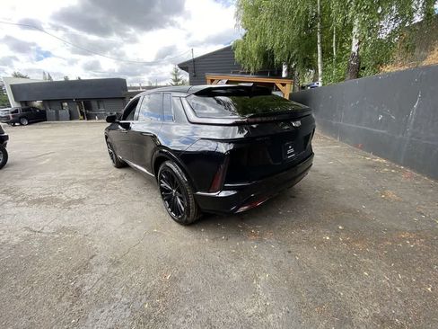 Certified 2026 Cadillac Lyriq Sport w/ LPO, ONYX Package RWD image 4