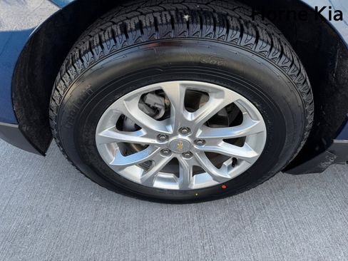 Used 2021 Chevrolet Equinox LT image 8