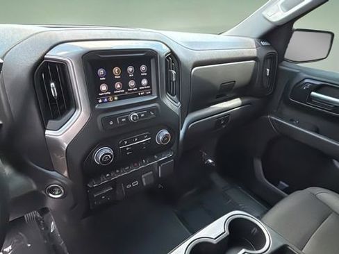 Used 2025 Chevrolet Silverado 1500 Custom Trail Boss AWD/4WD image 23