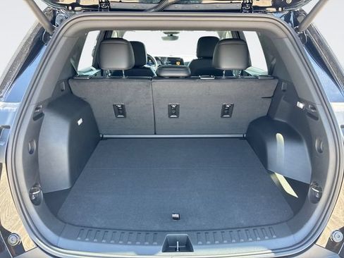 New 2026 Chevrolet Equinox LT w/ Convenience Package II FWD image 24