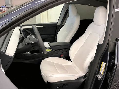 Used 2023 Tesla Model Y Long Range AWD/4WD image 21
