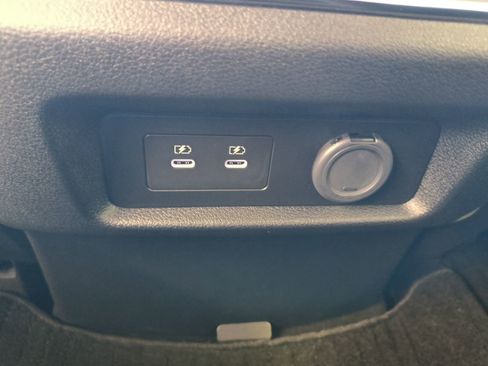 New 2025 INFINITI QX80 Luxe image 25