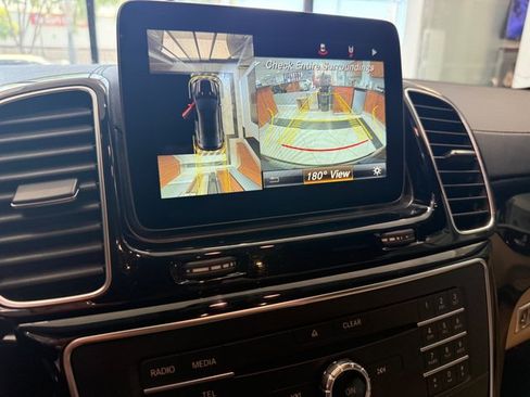 Used 2016 Mercedes-Benz GLE 450 4MATIC Coupe image 25