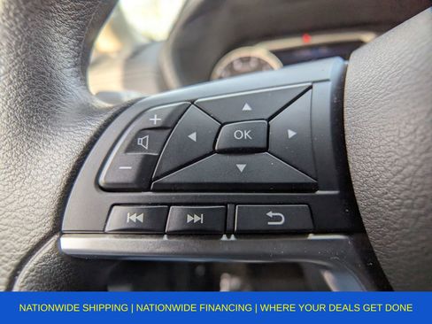 Used 2025 Nissan Sentra SV image 33