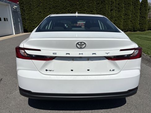 Certified 2025 Toyota Camry LE FWD image 4