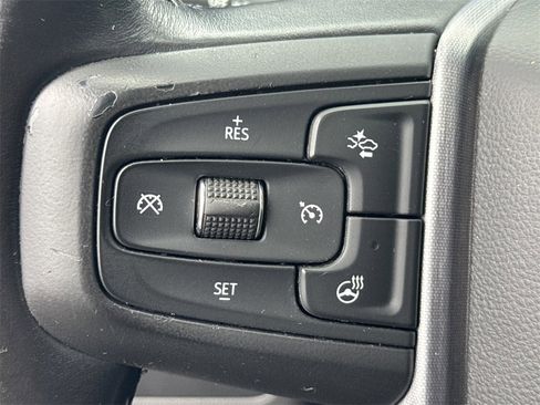 Used 2022 GMC Yukon SLT w/ SLT Premium Package image 28