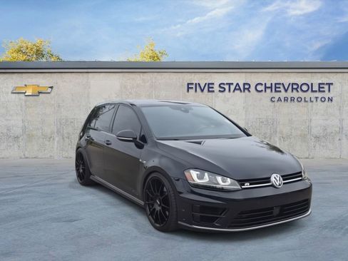Used 2017 Volkswagen Golf R 4-Door AWD/4WD image 2