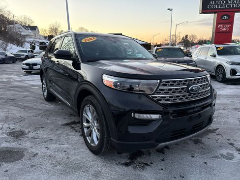 Used 2023 Ford Explorer Limited image 10