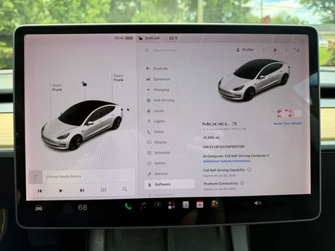 Used 2021 Tesla Model 3 Standard Range Plus RWD image 12