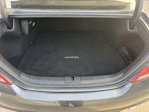 Used 2021 Genesis G70 2.0T w/ Prestige Package image 10