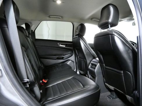 Certified 2021 Ford Edge SEL w/ Convenience Package image 12