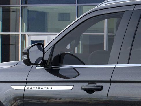 New 2026 Lincoln Navigator Reserve image 50