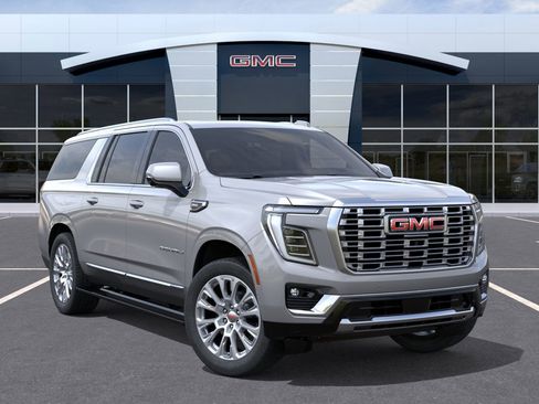 New 2026 GMC Yukon XL Denali w/ Sun & Power Step Package image 31