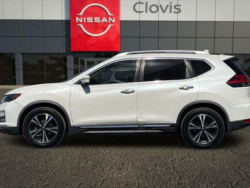 Used 2017 Nissan Rogue SL FWD image 6