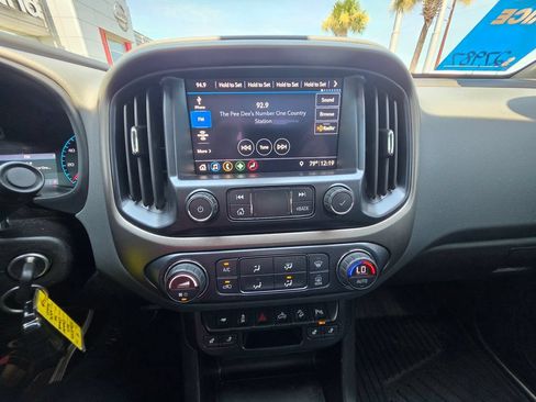 Used 2019 Chevrolet Colorado Z71 RWD image 20
