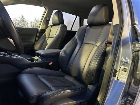 Used 2024 Subaru Outback Limited image 22