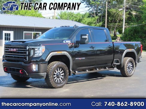 Used 2020 GMC Sierra 2500 AT4 w/ AT4 Premium Package AWD/4WD image 1