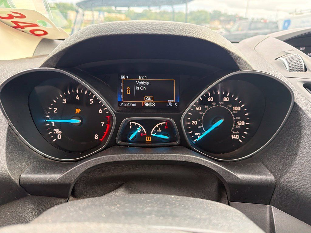 Used 2018 Ford Escape SE FWD image 11