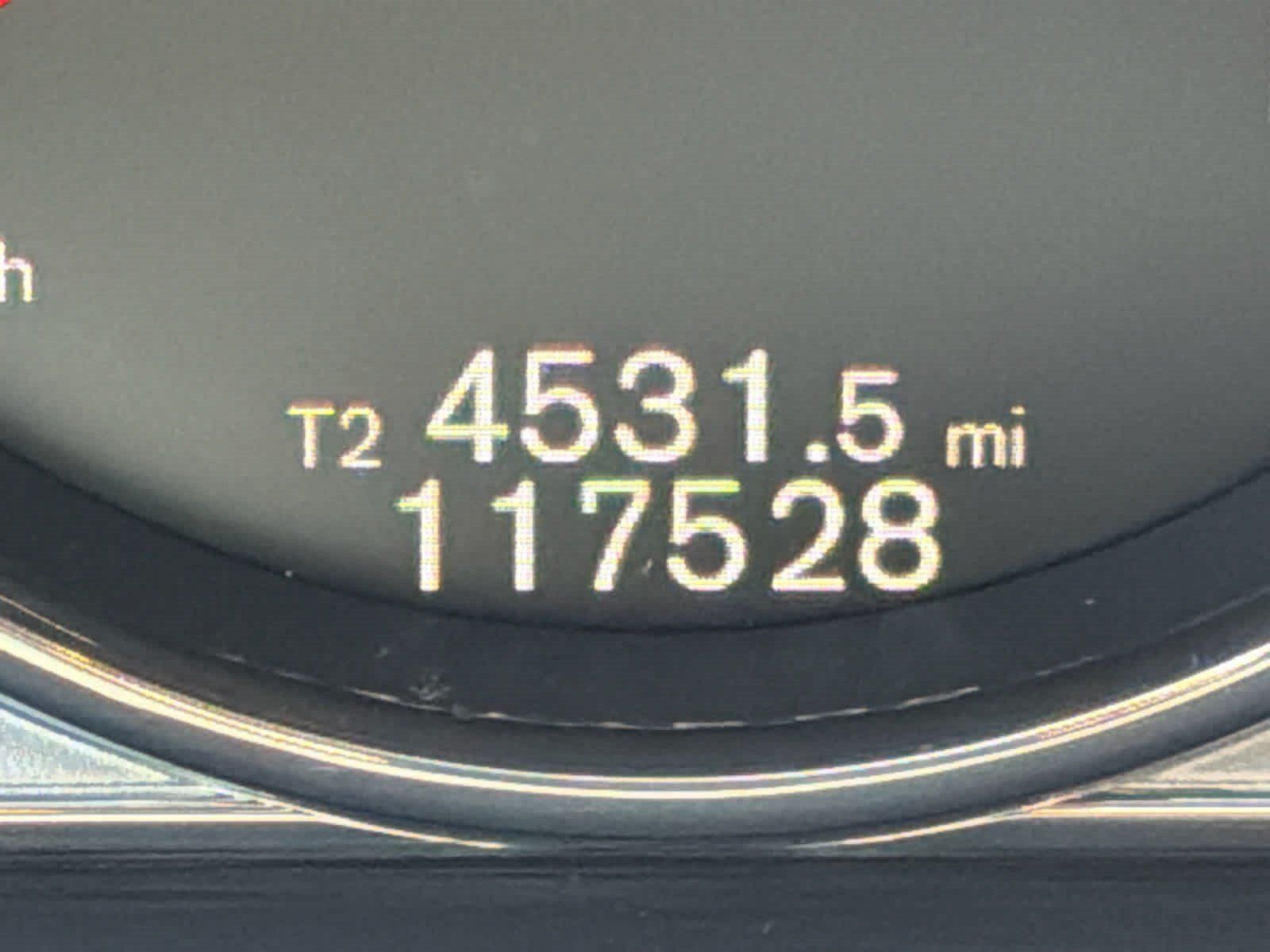Used 2017 Volvo XC60 T5 Inscription w/ Preferred Option Package FWD image 36