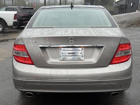 Used 2008 Mercedes-Benz C 300 Sedan image 4